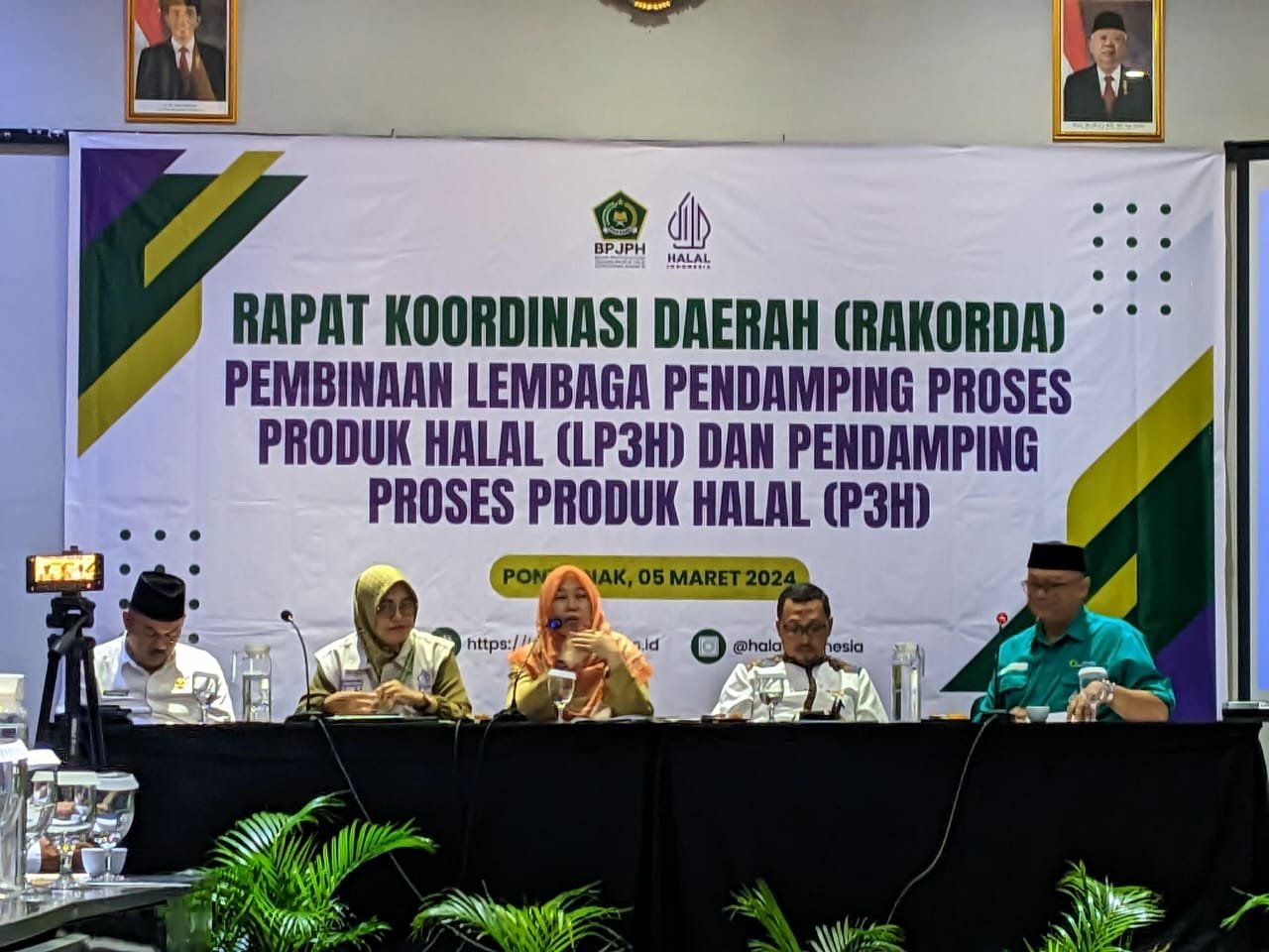 Halal Center Cendekia Muslim Mengikuti Rapat Koordinasi di Hotel Neo Pontianak